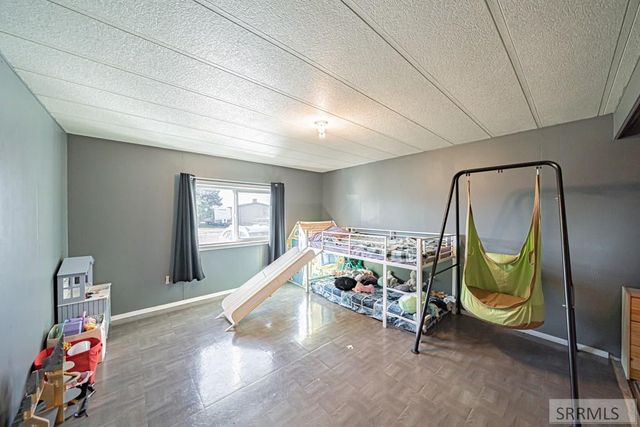 2374 N Pinewood Drive, Idaho Falls, ID 83401
