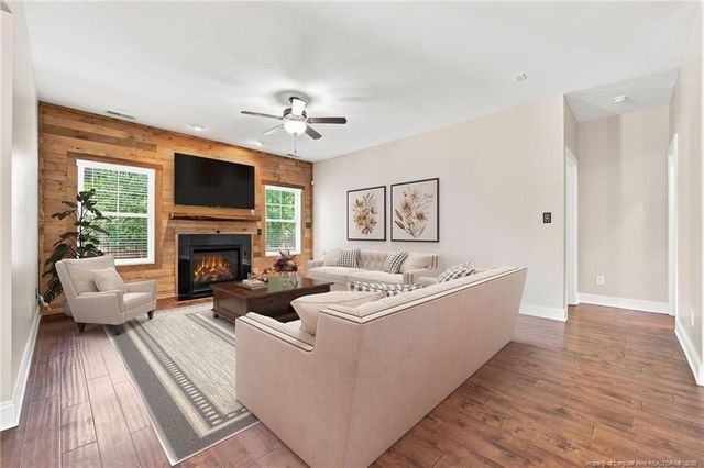 101 Broom Sedge Lane, Southern Pines, NC 28387