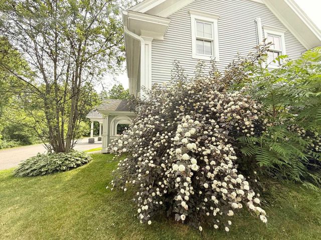 83 Maple Street, Morristown, VT 05661