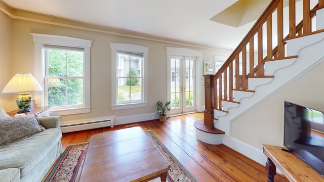 83 Maple Street, Morristown, VT 05661