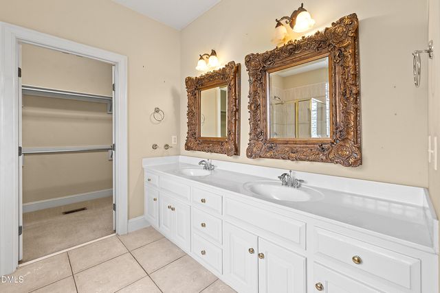9356 Wakefields Oak Grove Drive, Zebulon, NC 27597