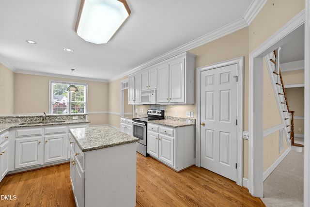 9356 Wakefields Oak Grove Drive, Zebulon, NC 27597