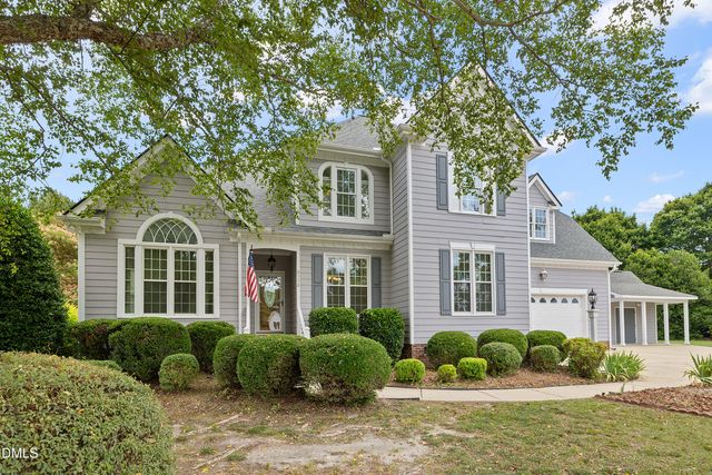 9356 Wakefields Oak Grove Drive, Zebulon, NC 27597