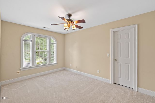 9356 Wakefields Oak Grove Drive, Zebulon, NC 27597