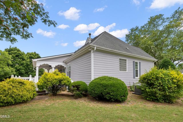 9356 Wakefields Oak Grove Drive, Zebulon, NC 27597