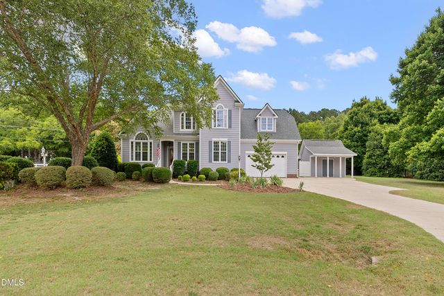 9356 Wakefields Oak Grove Drive, Zebulon, NC 27597