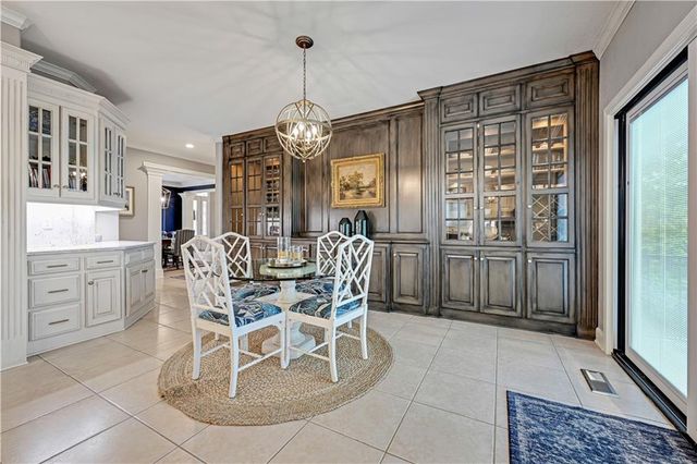 14105 Belinder Street, Leawood, KS 66224