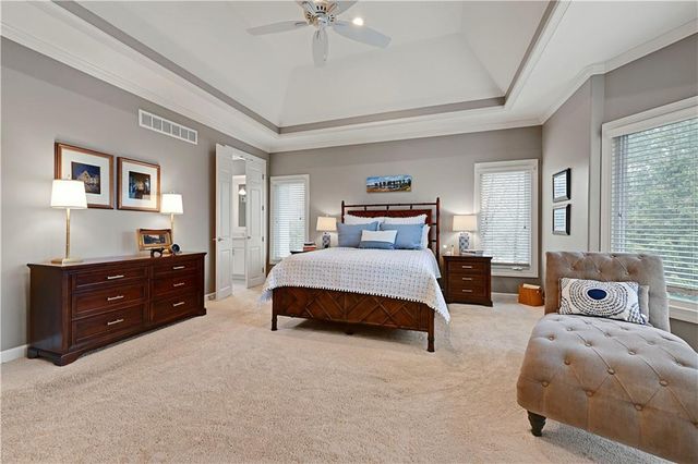 14105 Belinder Street, Leawood, KS 66224