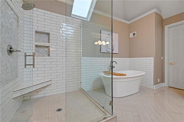 14105 Belinder Street, Leawood, KS 66224