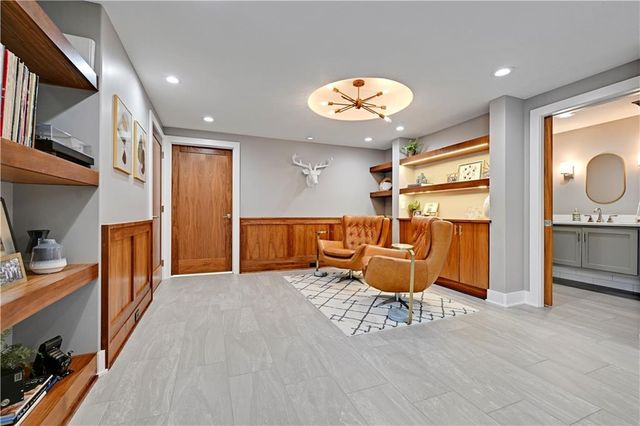 14105 Belinder Street, Leawood, KS 66224