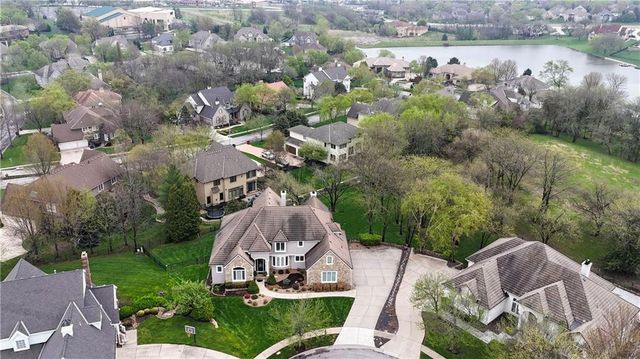 14105 Belinder Street, Leawood, KS 66224