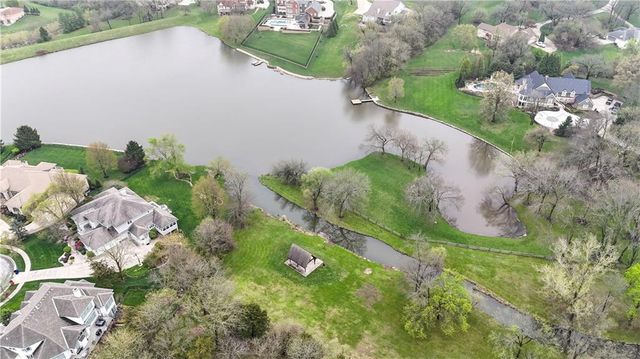 14105 Belinder Street, Leawood, KS 66224