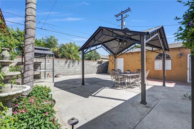 6838 King, Bell, CA 90201