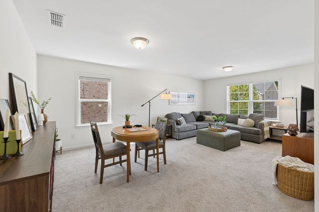 4237 Magnolia Farms Dr, Hermitage, TN 37076