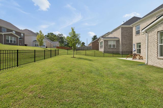4237 Magnolia Farms Dr, Hermitage, TN 37076