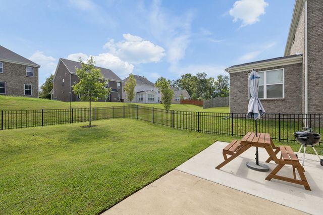 4237 Magnolia Farms Dr, Hermitage, TN 37076