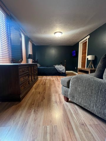 18 Madison Street, Beattyville, KY 41311