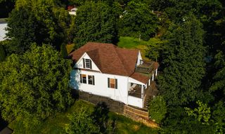 18 Madison Street, Beattyville, KY 41311