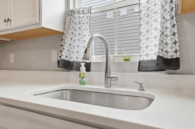 6449 Turning Stone Loop, Canal Winchester, OH 43110