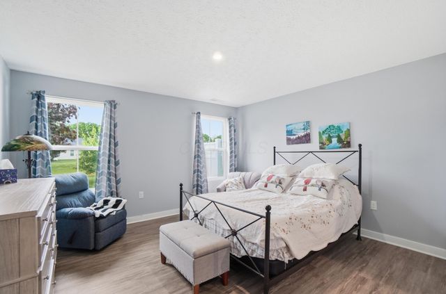 6449 Turning Stone Loop, Canal Winchester, OH 43110