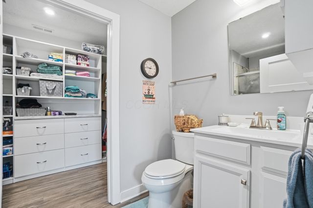 6449 Turning Stone Loop, Canal Winchester, OH 43110