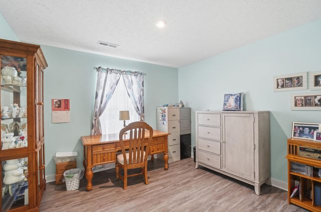 6449 Turning Stone Loop, Canal Winchester, OH 43110