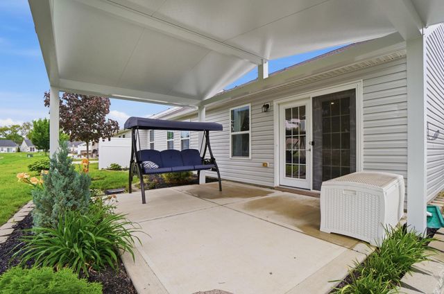 6449 Turning Stone Loop, Canal Winchester, OH 43110