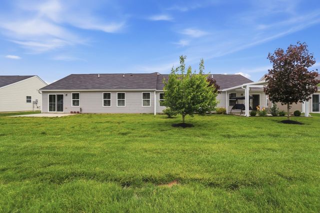 6449 Turning Stone Loop, Canal Winchester, OH 43110