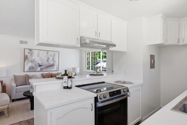 2281 Samaritan Drive 4, San Jose, CA 95124