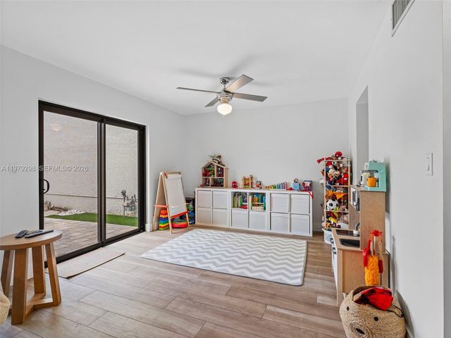 10548 SW 112th Ave, Miami, FL 33176