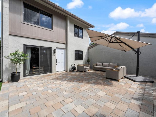 10548 SW 112th Ave, Miami, FL 33176