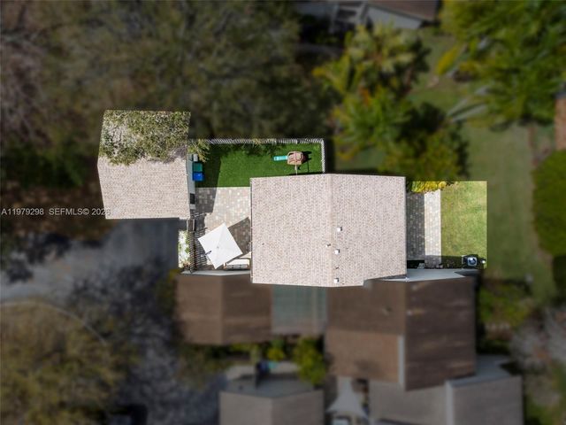 10548 SW 112th Ave, Miami, FL 33176