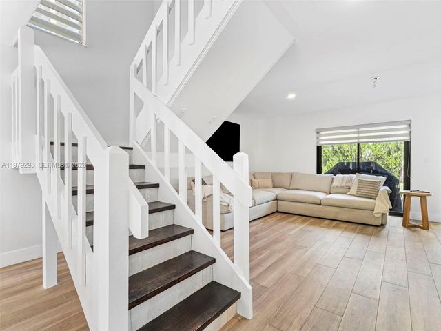 10548 SW 112th Ave, Miami, FL 33176