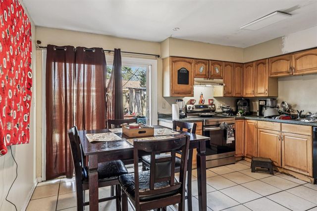 737 E CHURCH AVENUE 737 and 739, Longwood, FL 32750