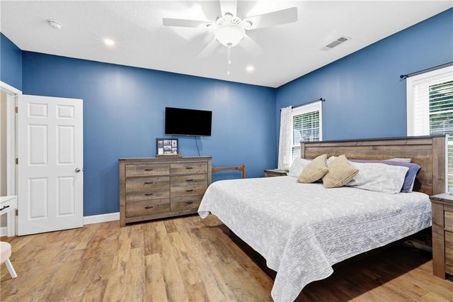 980 Falls Road, Toccoa, GA 30577