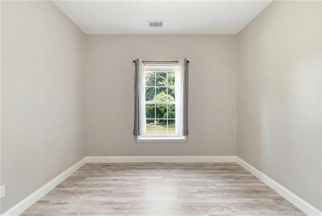 980 Falls Road, Toccoa, GA 30577
