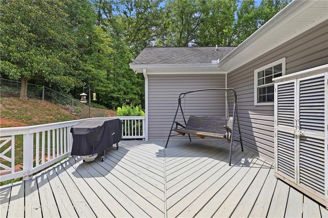 980 Falls Road, Toccoa, GA 30577