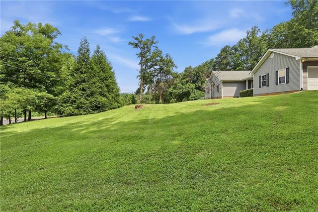 980 Falls Road, Toccoa, GA 30577