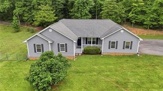 980 Falls Road, Toccoa, GA 30577
