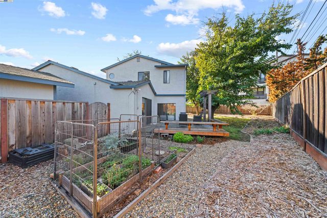 3393 Sutton Loop, Fremont, CA 94536