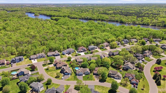 13076 180th Avenue NW, Elk River, MN 55330