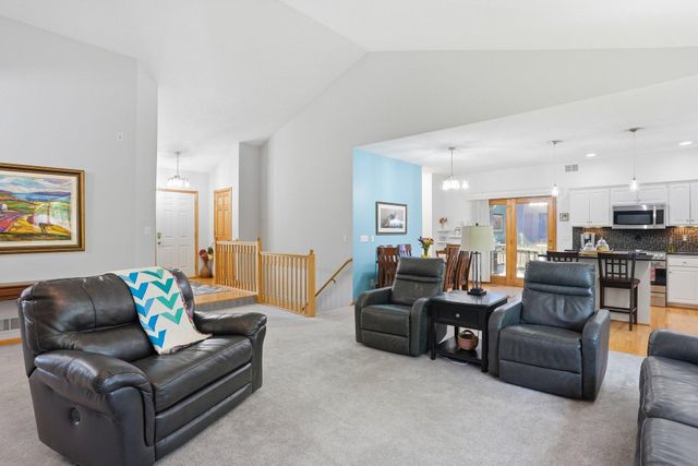 13076 180th Avenue NW, Elk River, MN 55330