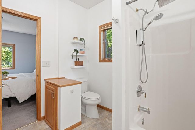13076 180th Avenue NW, Elk River, MN 55330