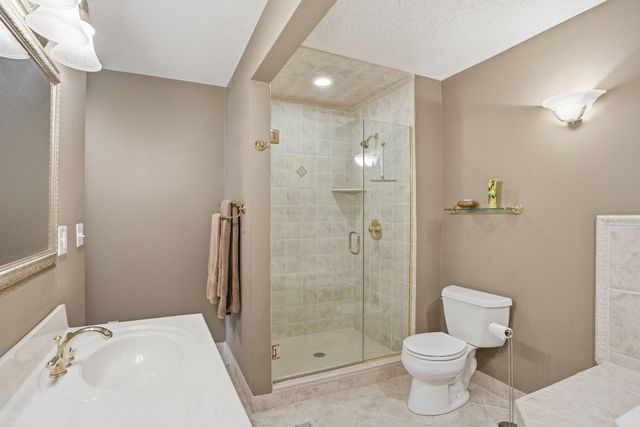 13076 180th Avenue NW, Elk River, MN 55330