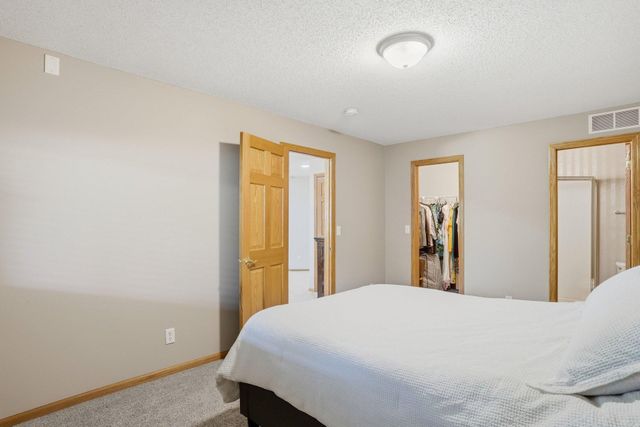 13076 180th Avenue NW, Elk River, MN 55330