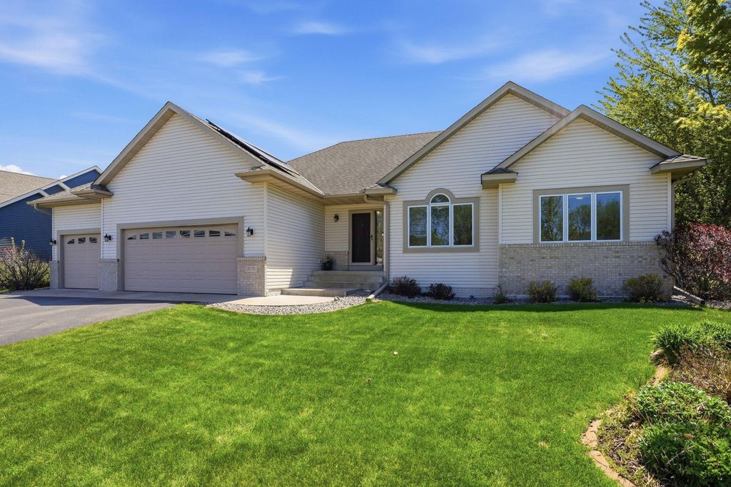 13076 180th Avenue NW, Elk River, MN 55330