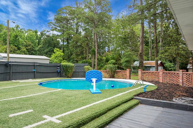 109 Quaker Street, Saint George, SC 29477