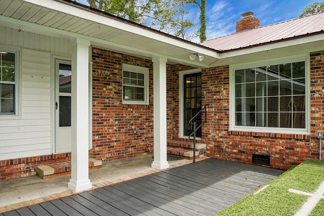 109 Quaker Street, Saint George, SC 29477