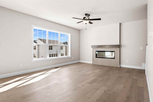 5211 Castlebar Drive, Bloomington, IL 61705