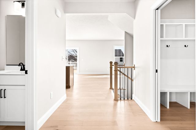 5211 Castlebar Drive, Bloomington, IL 61705